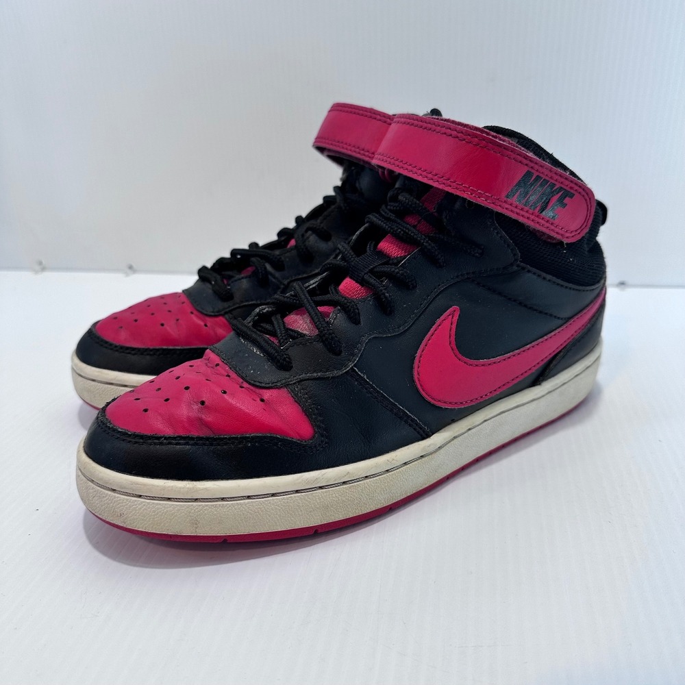 Nike Boys Court Borough Mid 2 Sz 6.5 Y Black Basketball Shoes Sneaker CD7783-003 - Picture 2 of 7